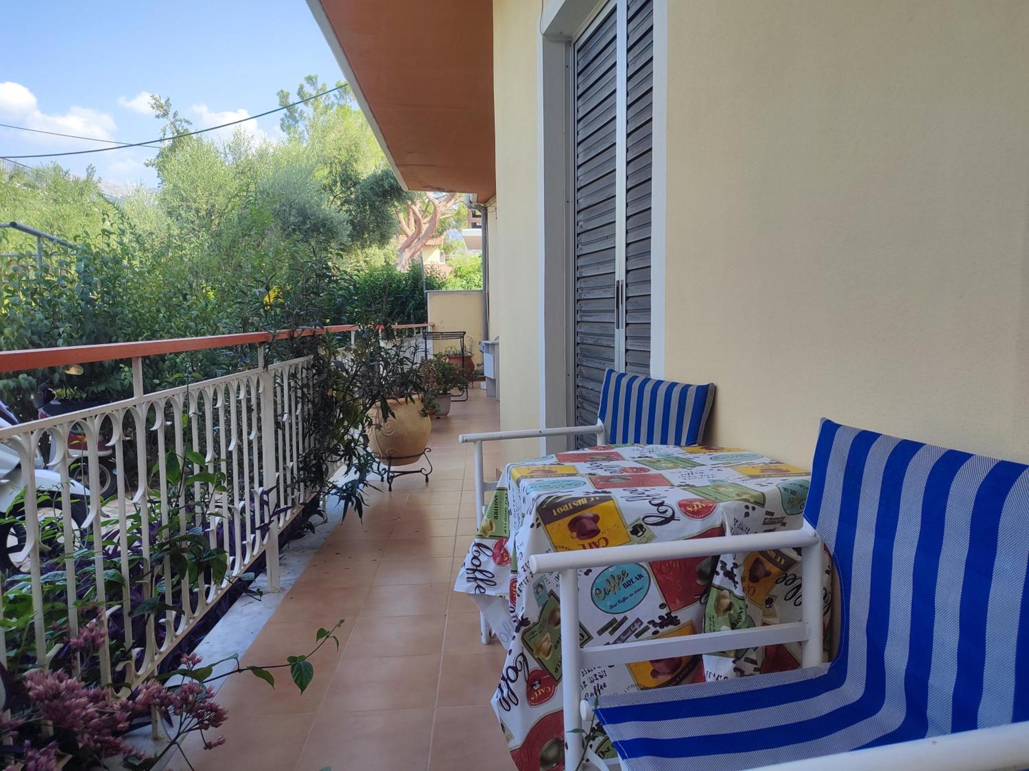 Mema'S Tranquil Studio In Patra - Free Parking Exteriér fotografie
